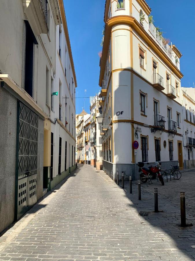 Casa de vacances Fam Sevillian Townhouse Sevilla