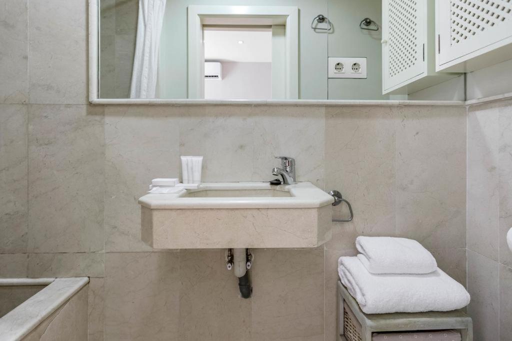 Fam Sevillian Townhouse Vakantiehuis Sevilla