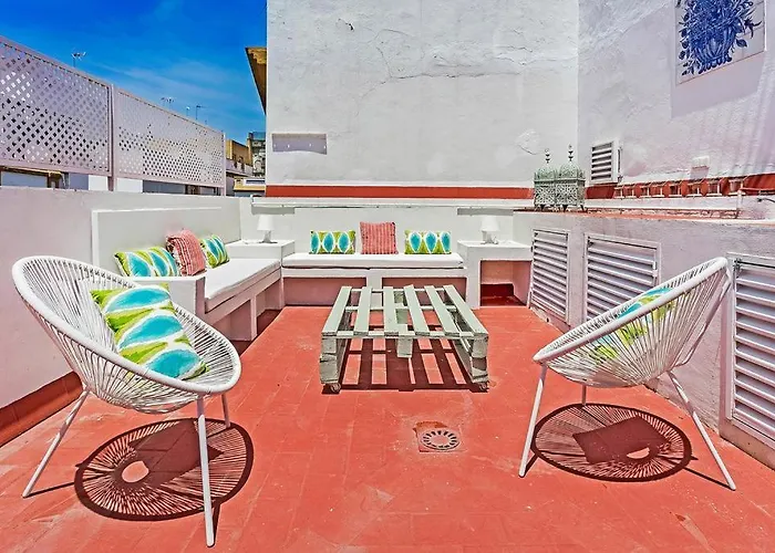 Fam Sevillian Townhouse